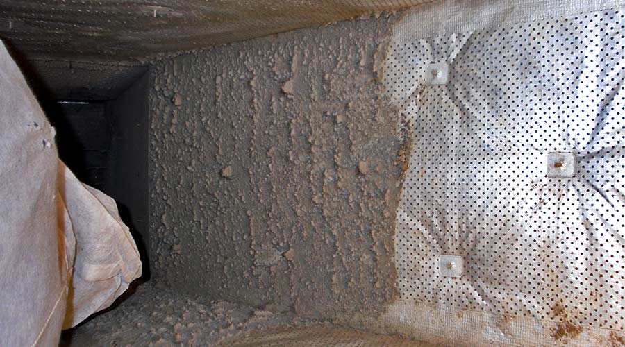 Deep-Cleaning AC Duct System In Progress